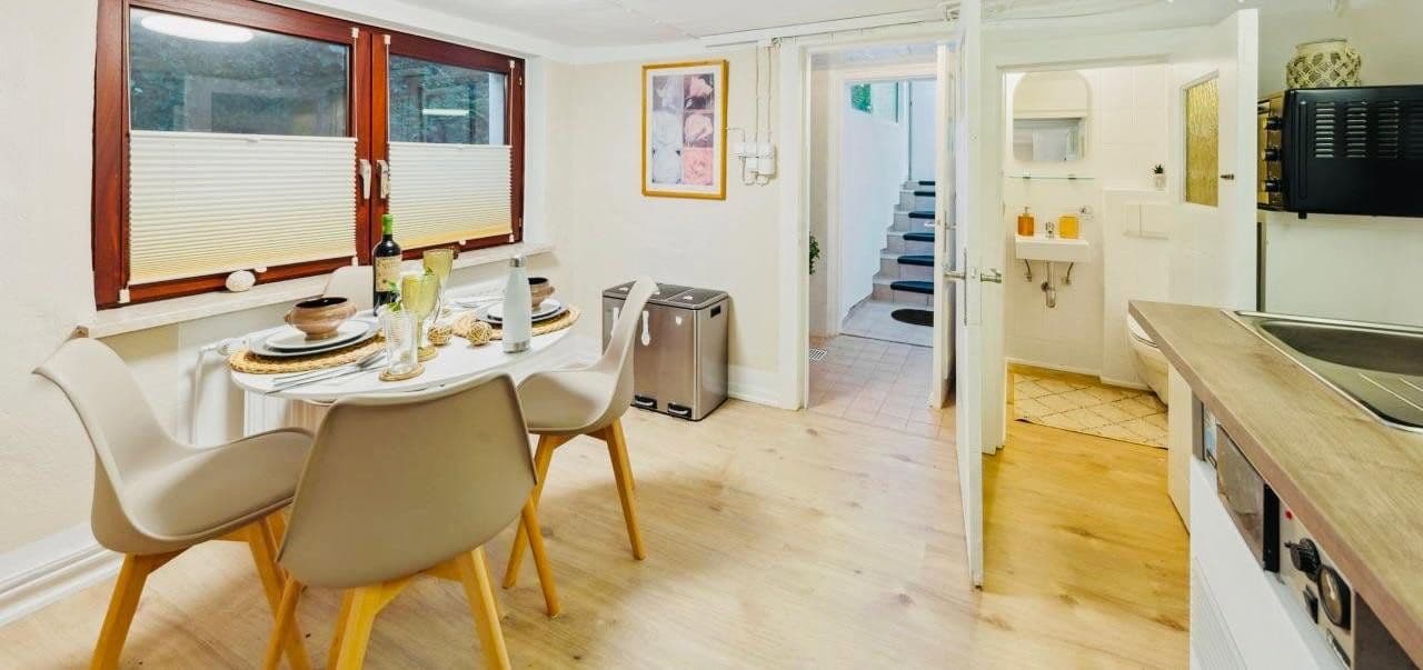 Pronájem bytu 2+1 32 m², Hamburg, Hamburg Pronájem bytu 2+1 32 m², Hamburg, Hamburg