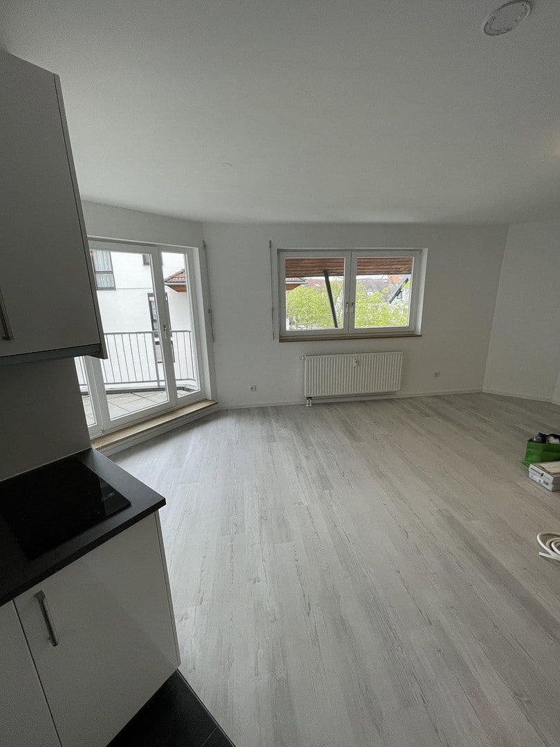 Pronájem bytu 1+1 33 m², Aalener str 18, Leonberg, Bádensko-Württembersko Pronájem bytu 1+1 33 m², Aalener str 18, Leonberg, Bádensko-Württembersko