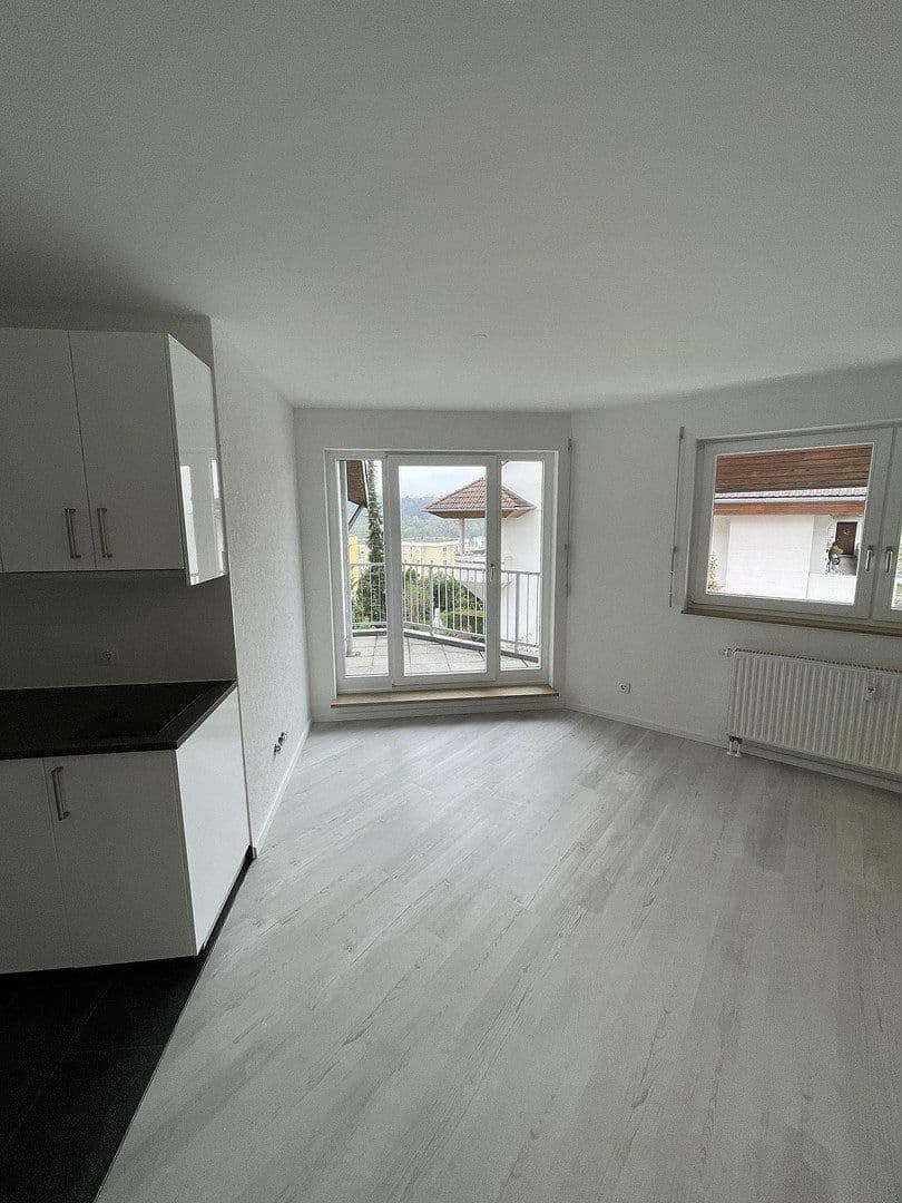 Pronájem bytu 1+1 33 m², Aalener str 18, Leonberg, Bádensko-Württembersko Pronájem bytu 1+1 33 m², Aalener str 18, Leonberg, Bádensko-Württembersko
