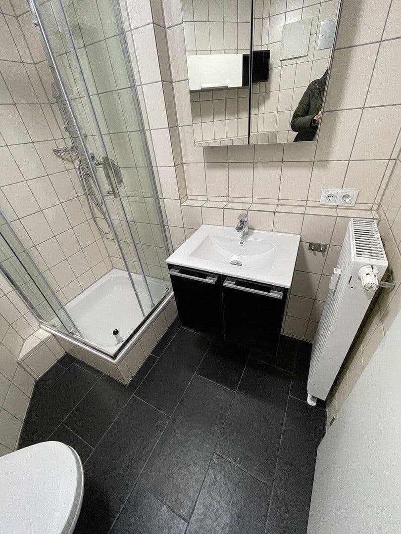 Pronájem bytu 1+1 33 m², Aalener str 18, Leonberg, Bádensko-Württembersko Pronájem bytu 1+1 33 m², Aalener str 18, Leonberg, Bádensko-Württembersko