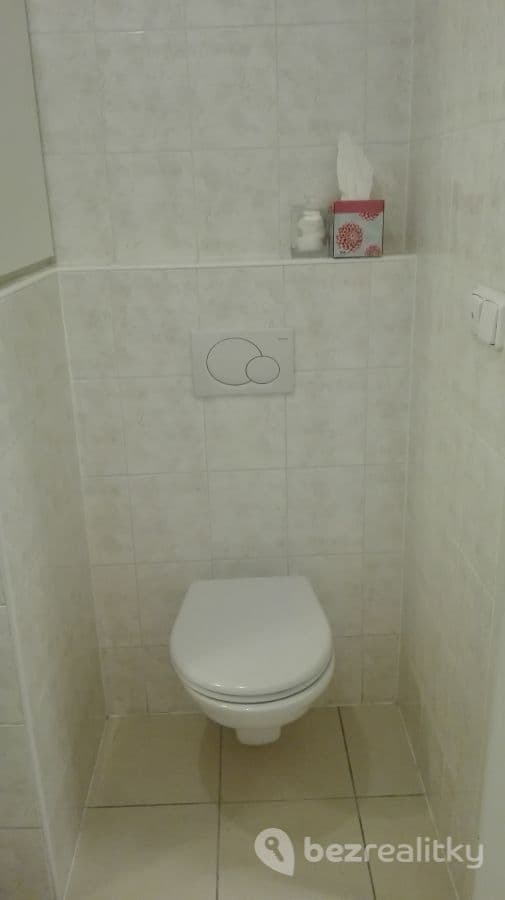 Pronájem bytu 1+kk 28 m², bratří Žůrků, Brno, Jihomoravský kraj Pronájem bytu 1+kk 28 m², bratří Žůrků, Brno, Jihomoravský kraj