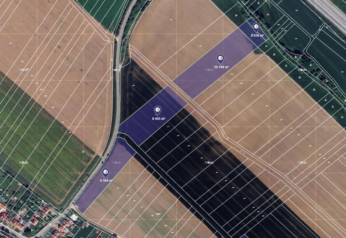 Prodej pozemku 24.424 m², Domašov, Jihomoravský kraj Prodej pozemku 24.424 m², Domašov, Jihomoravský kraj