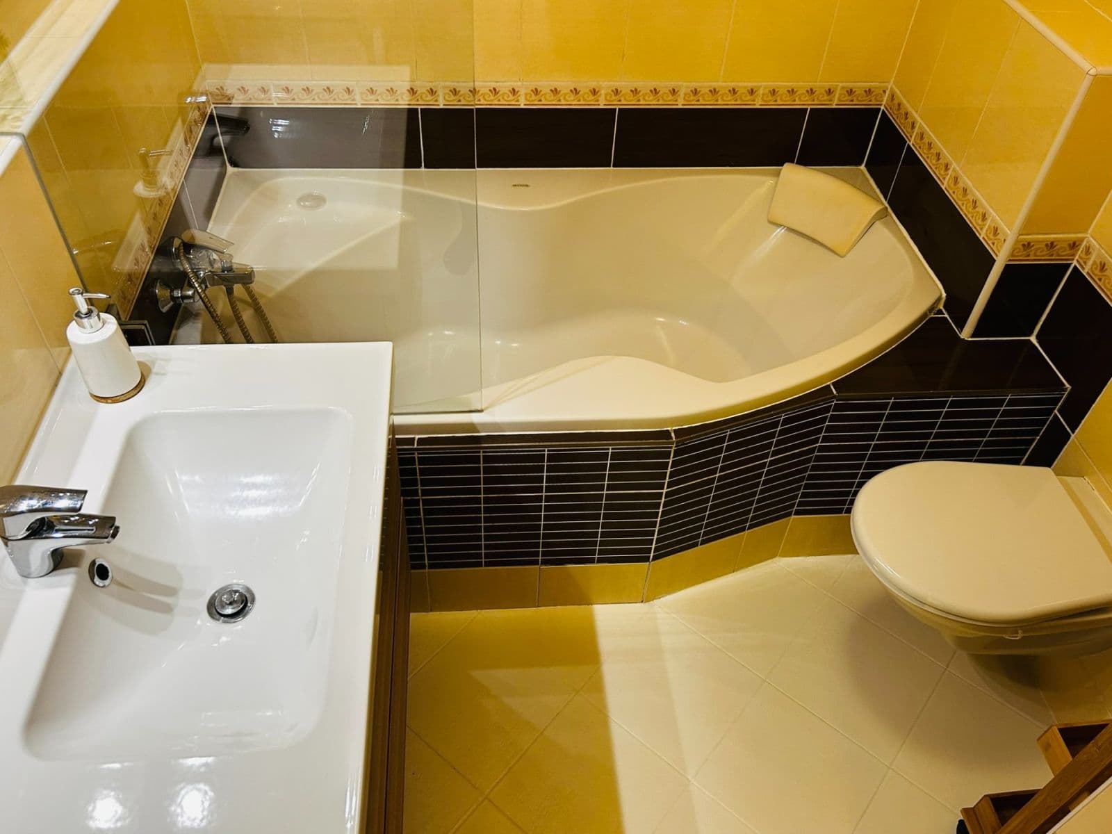 Prodej bytu 1+kk 60 m², Vorařská, Praha, Praha Prodej bytu 1+kk 60 m², Vorařská, Praha, Praha