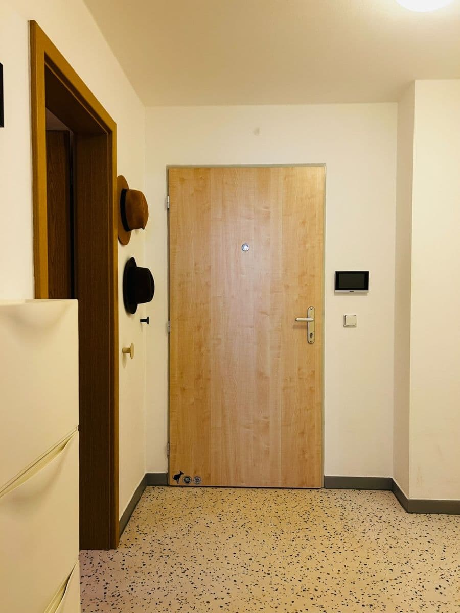 Prodej bytu 1+kk 60 m², Vorařská, Praha, Praha Prodej bytu 1+kk 60 m², Vorařská, Praha, Praha