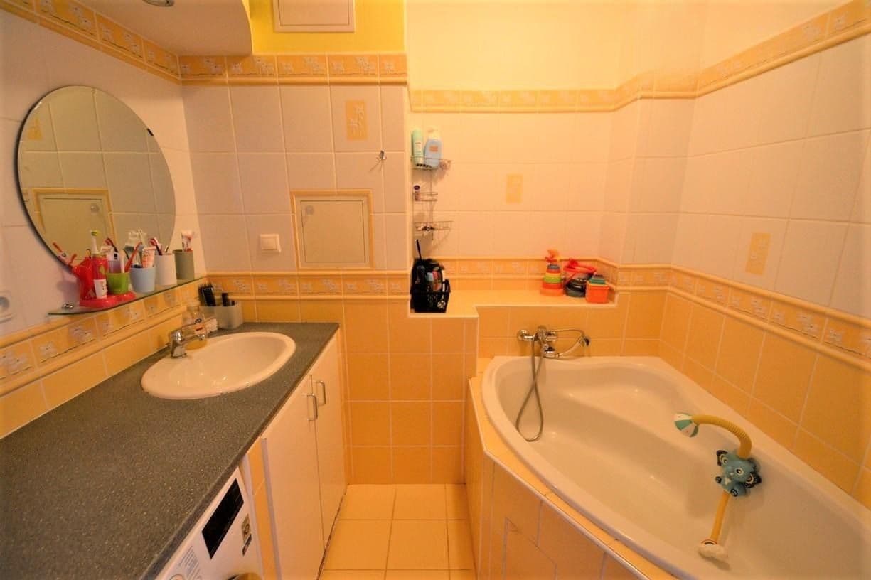 Prodej bytu 3+1 75 m², Ratibořská, Opava, Moravskoslezský kraj Prodej bytu 3+1 75 m², Ratibořská, Opava, Moravskoslezský kraj