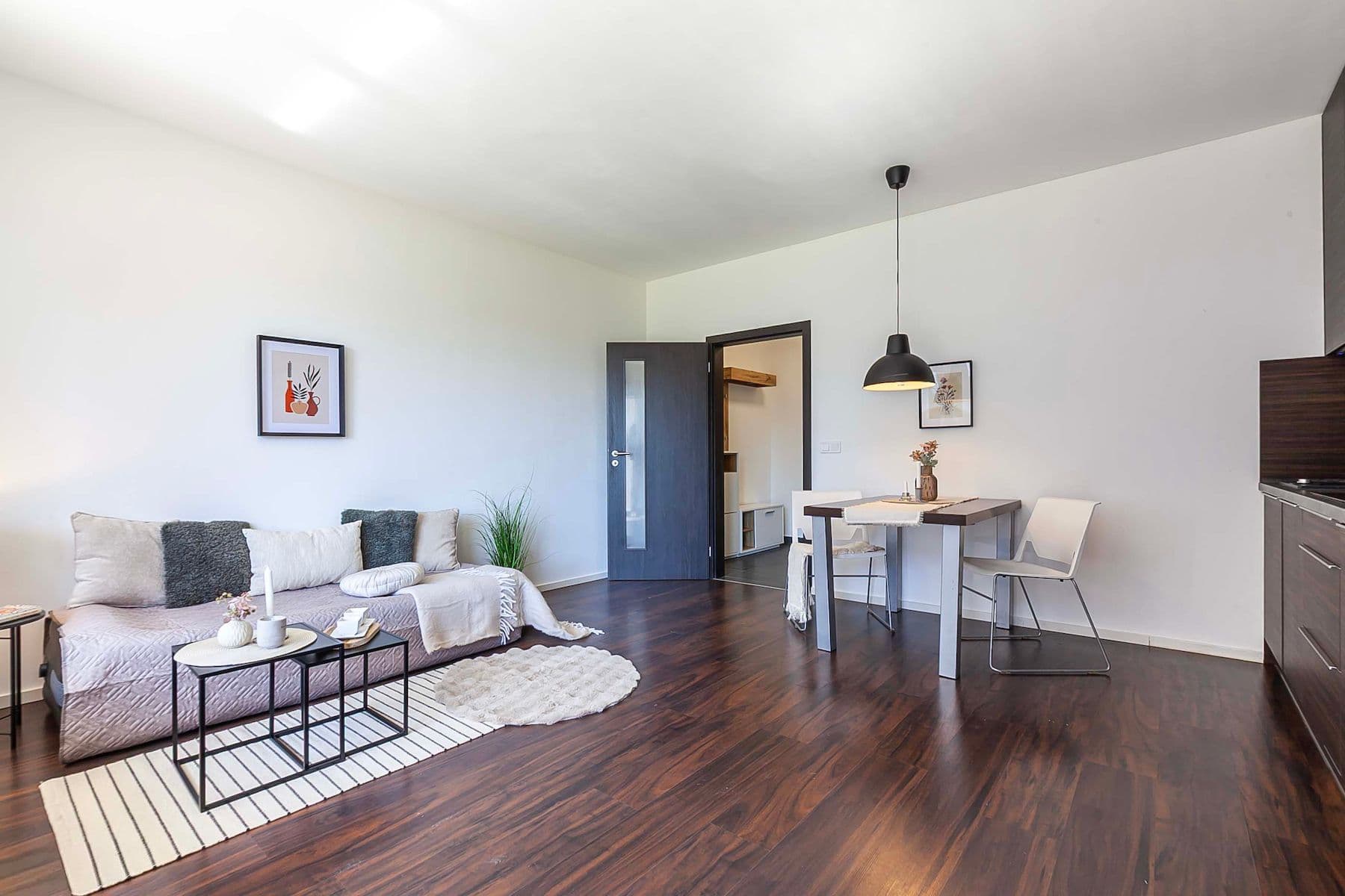 Prodej bytu 1+kk 32 m², Granitova, Praha, Praha Prodej bytu 1+kk 32 m², Granitova, Praha, Praha