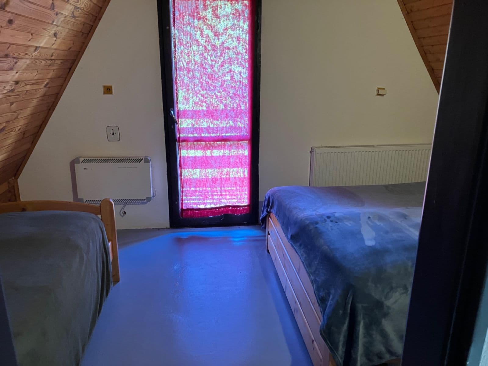 Prodej chaty, chalupy 95 m², pozemek 240 m², Vrícko, Žilinský kraj Prodej chaty, chalupy 95 m², pozemek 240 m², Vrícko, Žilinský kraj