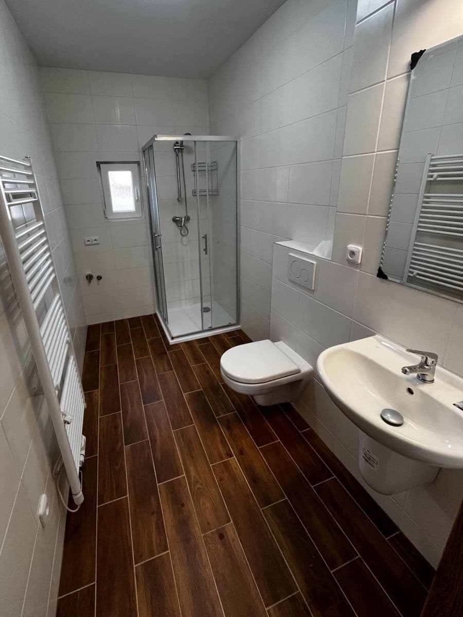 Pronájem bytu 2+kk 60 m², J. Jungmanna, Čáslav, Středočeský kraj Pronájem bytu 2+kk 60 m², J. Jungmanna, Čáslav, Středočeský kraj