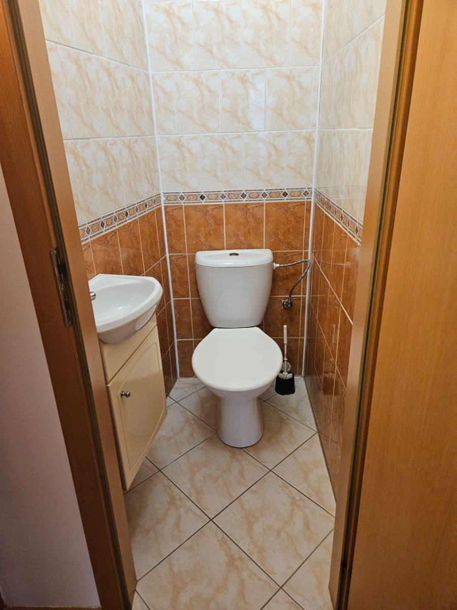 Pronájem bytu 2+1 56 m², Jilemnického, Pardubice, Pardubický kraj Pronájem bytu 2+1 56 m², Jilemnického, Pardubice, Pardubický kraj