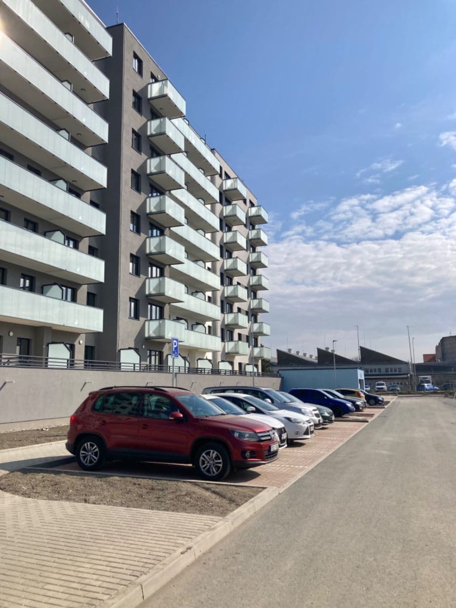 Prodej bytu 2+kk 45 m², U Továren, Praha, Praha Prodej bytu 2+kk 45 m², U Továren, Praha, Praha