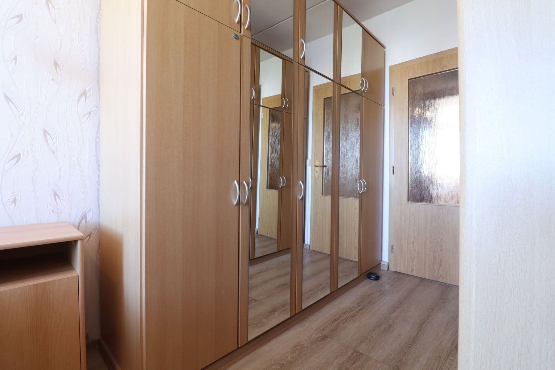 Pronájem bytu 3+1 68 m², Krynická, Praha, Praha Pronájem bytu 3+1 68 m², Krynická, Praha, Praha