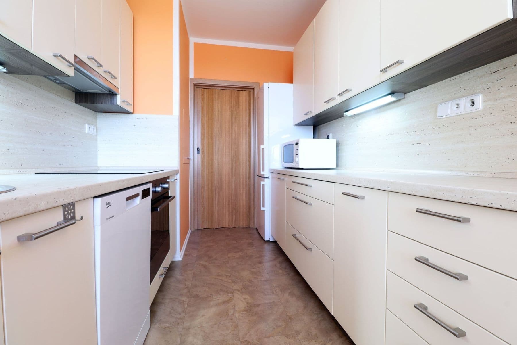 Pronájem bytu 3+1 68 m², Krynická, Praha, Praha Pronájem bytu 3+1 68 m², Krynická, Praha, Praha