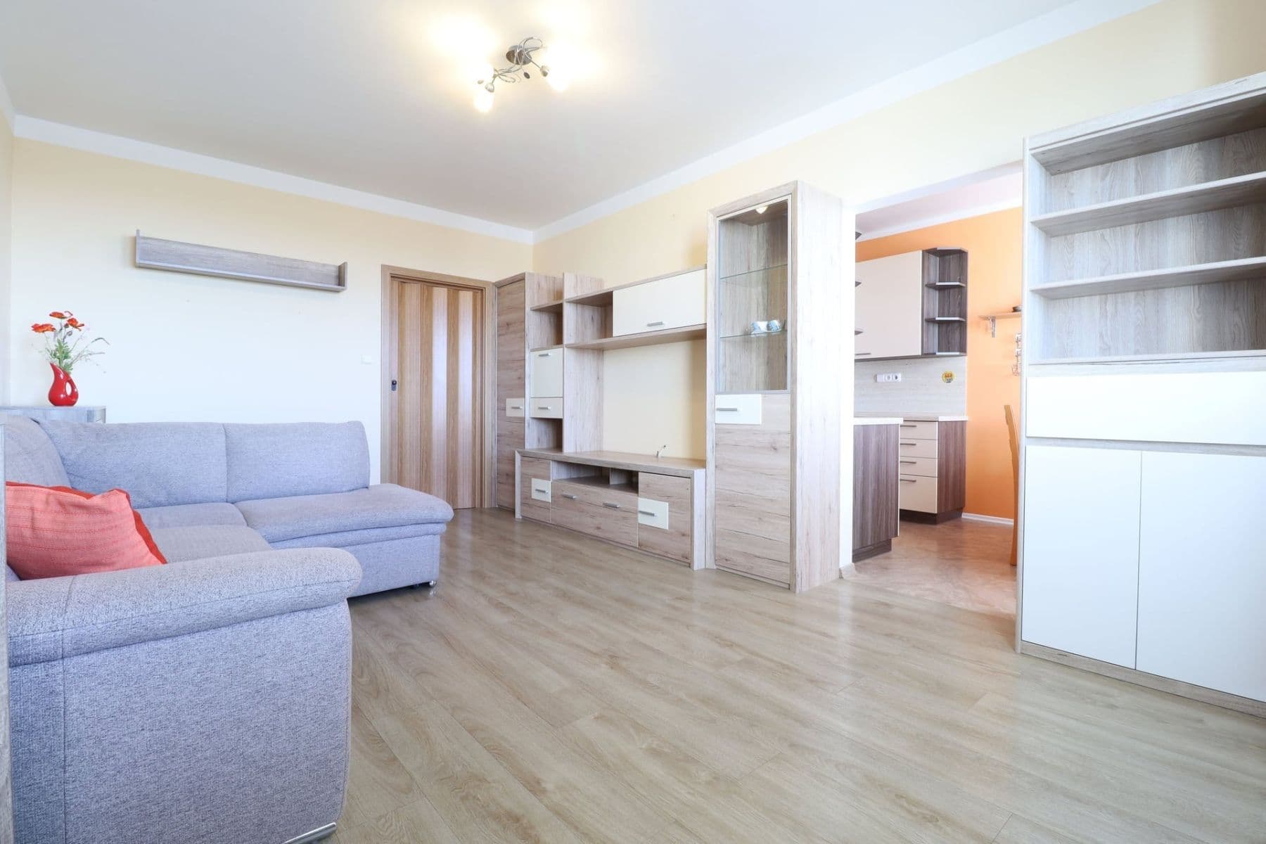 Pronájem bytu 3+1 68 m², Krynická, Praha, Praha Pronájem bytu 3+1 68 m², Krynická, Praha, Praha