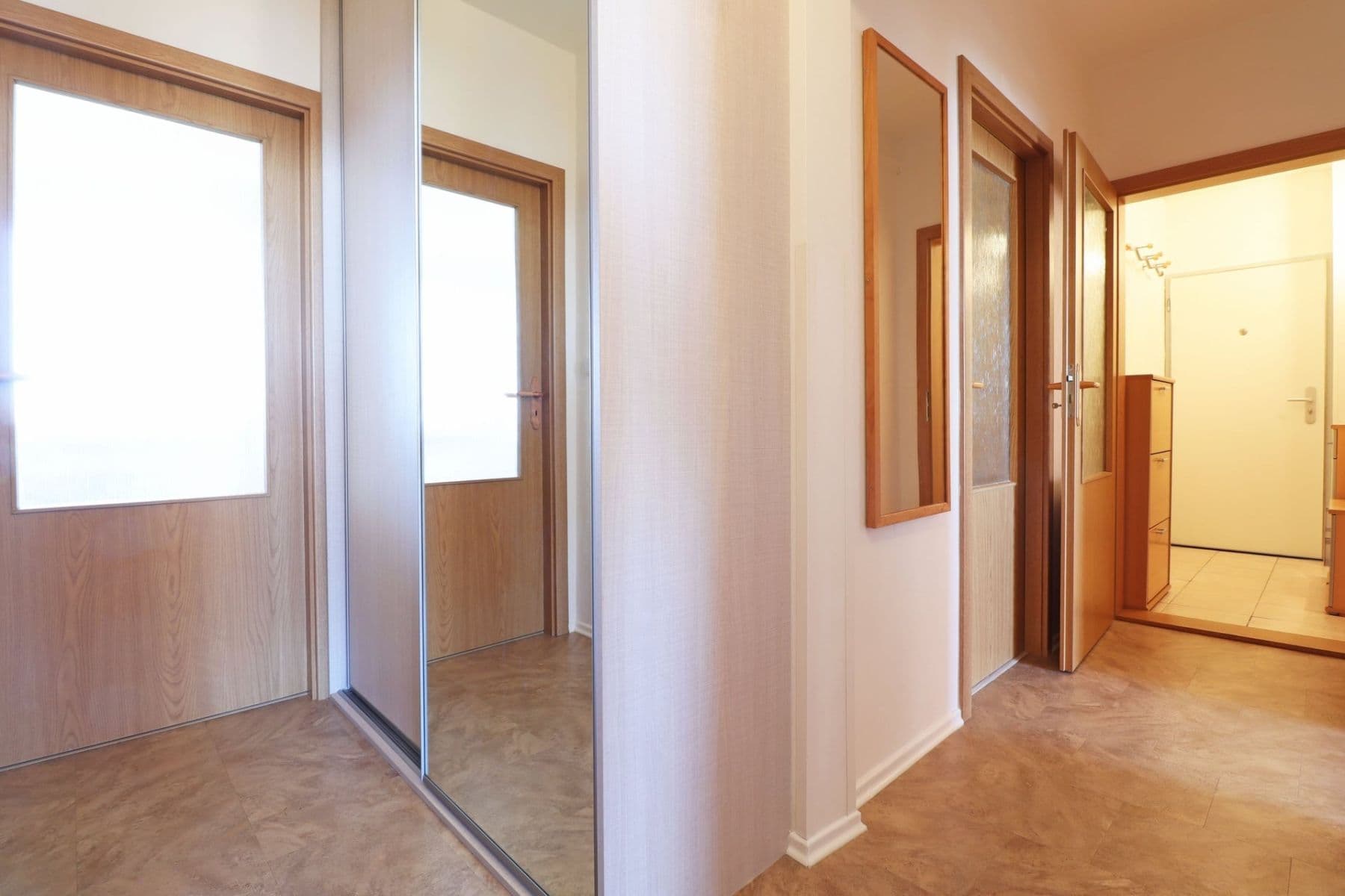 Pronájem bytu 3+1 68 m², Krynická, Praha, Praha Pronájem bytu 3+1 68 m², Krynická, Praha, Praha