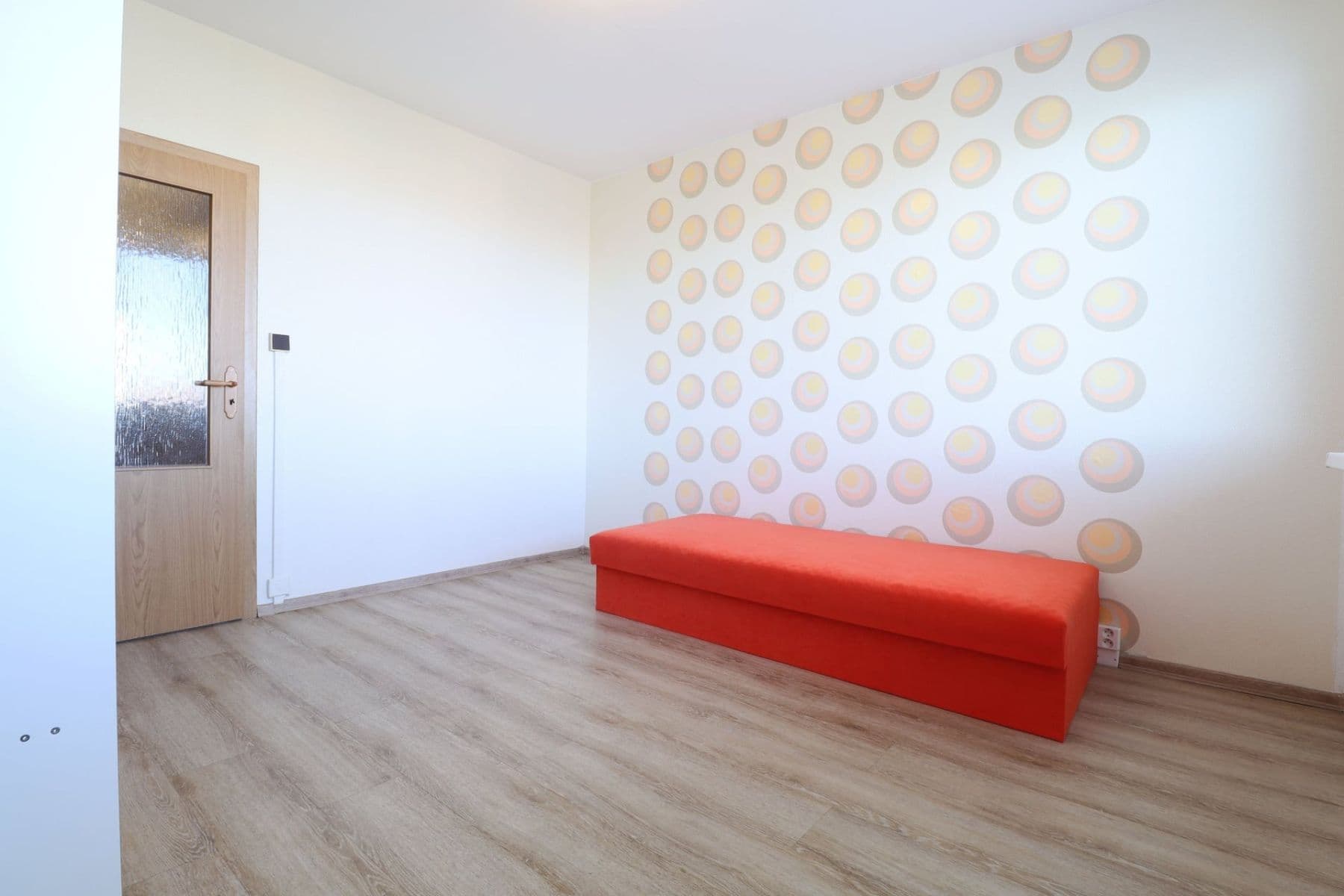 Pronájem bytu 3+1 68 m², Krynická, Praha, Praha Pronájem bytu 3+1 68 m², Krynická, Praha, Praha