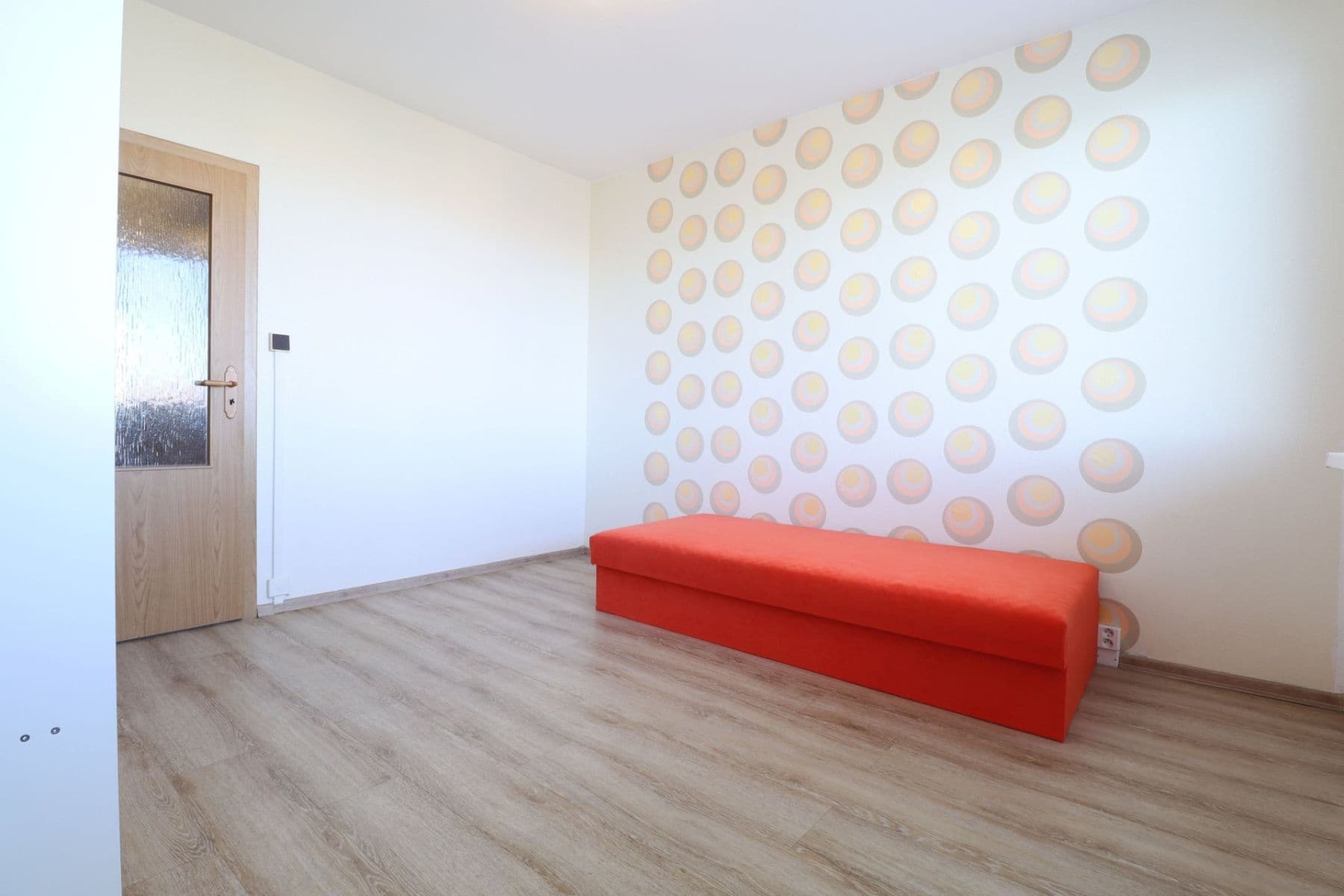 Pronájem bytu 3+1 68 m², Krynická, Praha, Praha Pronájem bytu 3+1 68 m², Krynická, Praha, Praha