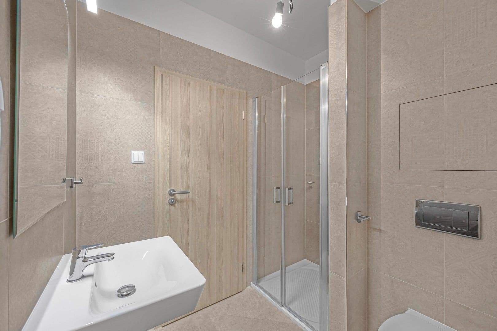 Pronájem bytu 1+kk 33 m², Gerstelova, Praha, Praha Pronájem bytu 1+kk 33 m², Gerstelova, Praha, Praha