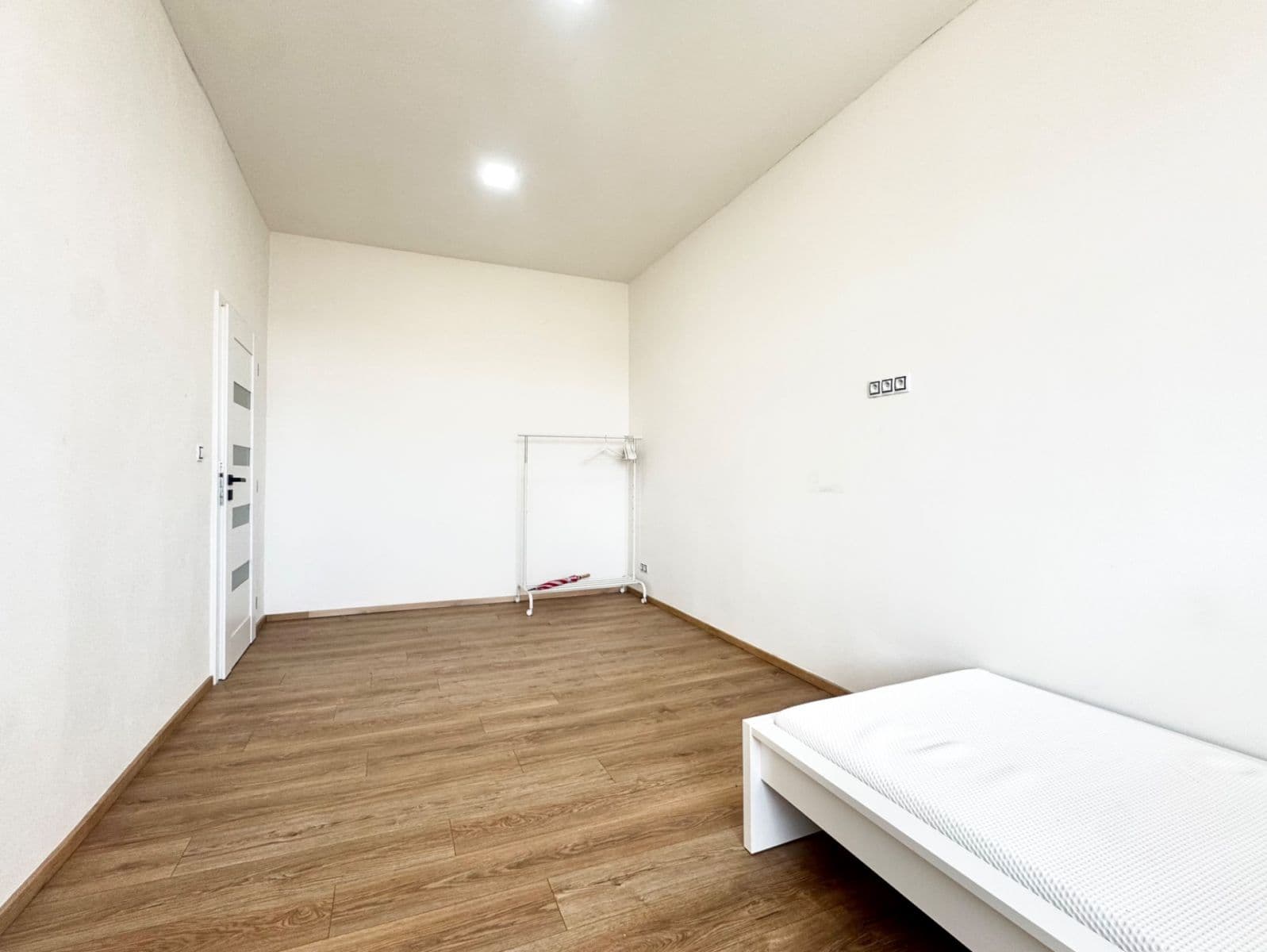 Prodej bytu 3+1 80 m², 5. května, Praha, Praha Prodej bytu 3+1 80 m², 5. května, Praha, Praha