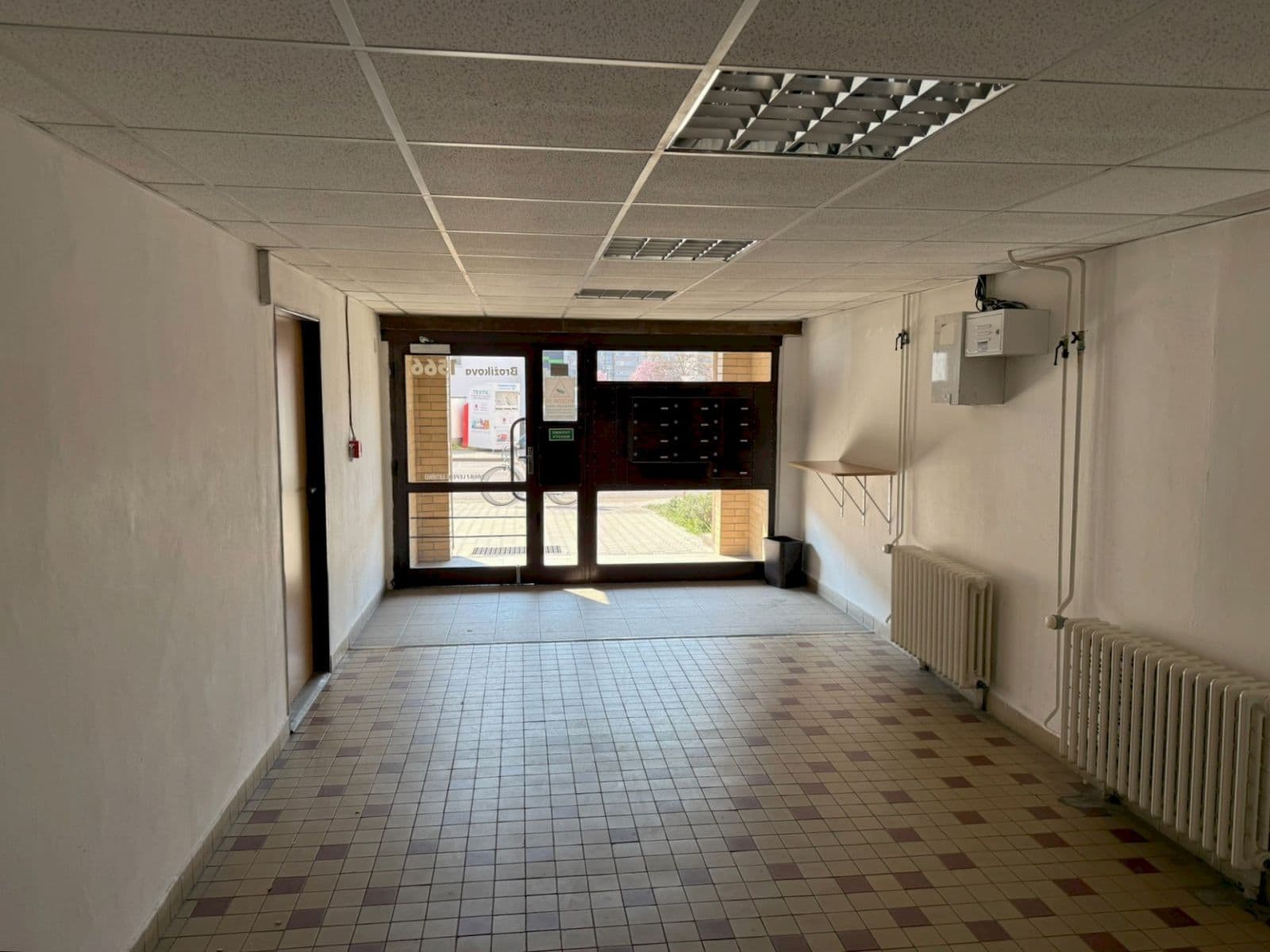 Prodej bytu 3+1 78 m², Brožíkova, Hradec Králové, Královéhradecký kraj Prodej bytu 3+1 78 m², Brožíkova, Hradec Králové, Královéhradecký kraj