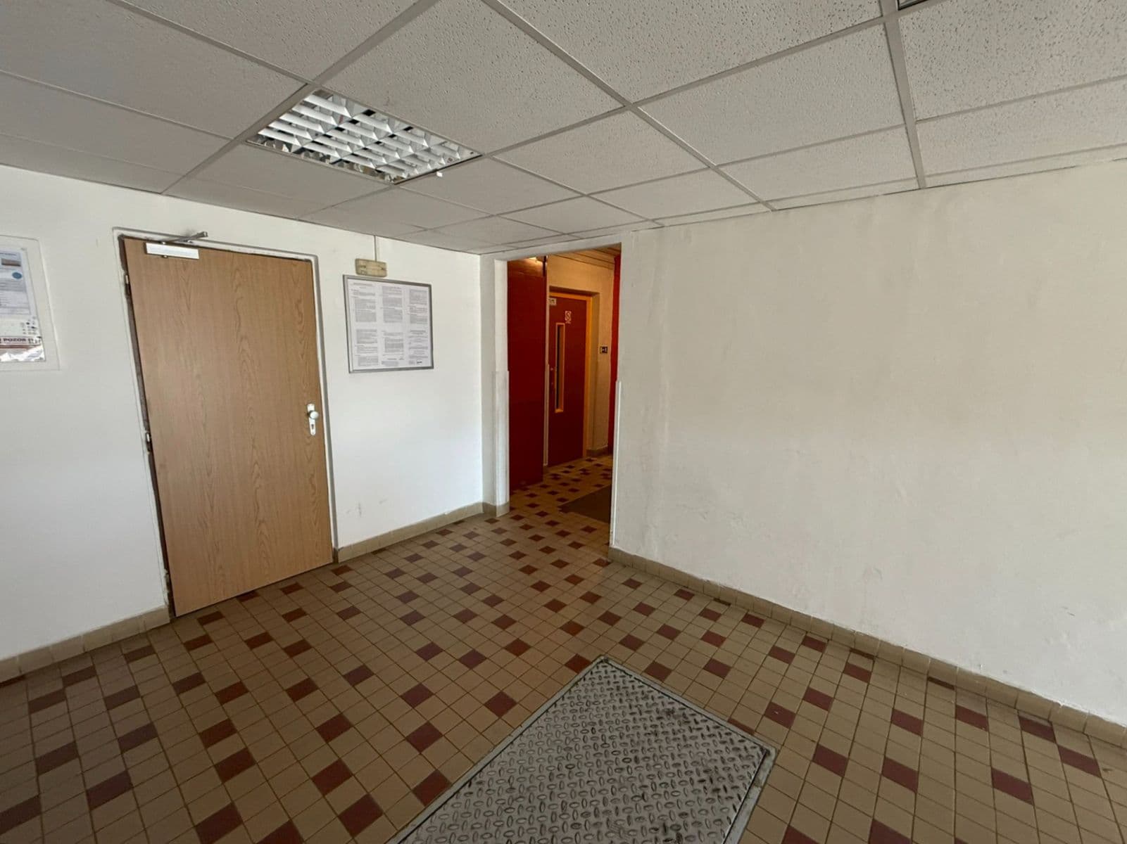 Prodej bytu 3+1 78 m², Brožíkova, Hradec Králové, Královéhradecký kraj Prodej bytu 3+1 78 m², Brožíkova, Hradec Králové, Královéhradecký kraj