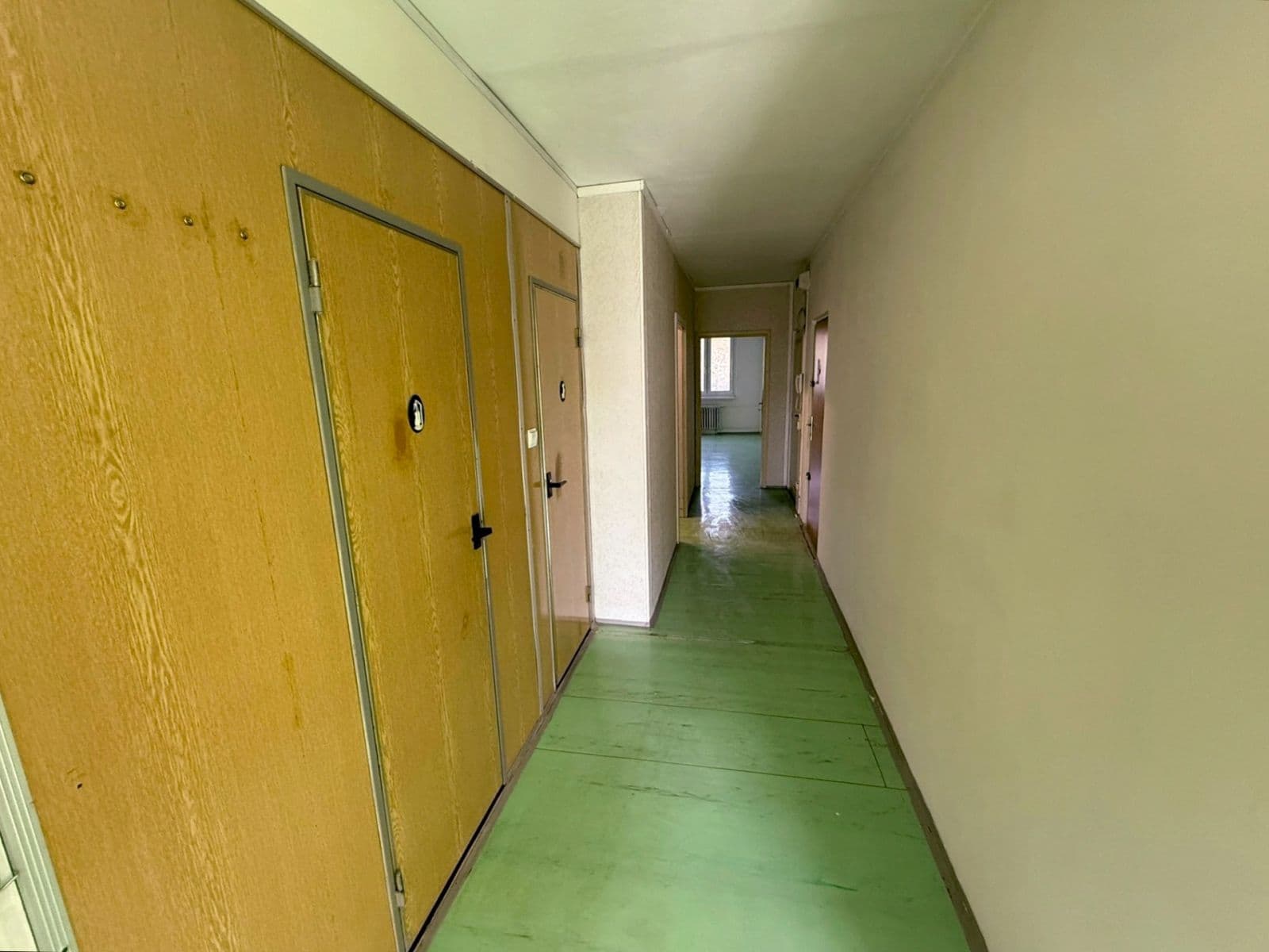 Prodej bytu 3+1 78 m², Brožíkova, Hradec Králové, Královéhradecký kraj Prodej bytu 3+1 78 m², Brožíkova, Hradec Králové, Královéhradecký kraj