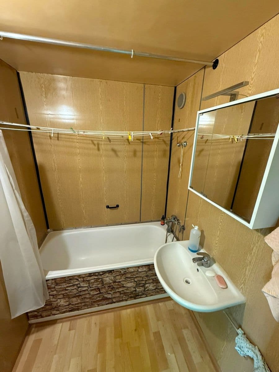 Prodej bytu 3+1 78 m², Brožíkova, Hradec Králové, Královéhradecký kraj Prodej bytu 3+1 78 m², Brožíkova, Hradec Králové, Královéhradecký kraj