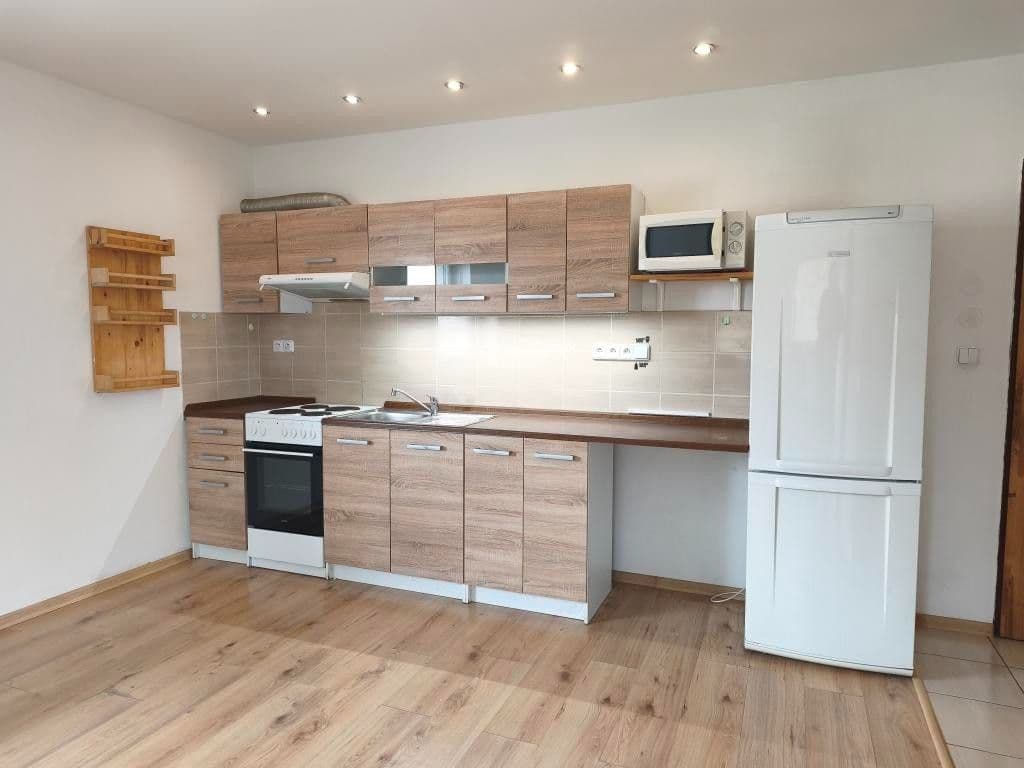 Pronájem bytu 2+kk 50 m², Lnářská, Praha, Praha Pronájem bytu 2+kk 50 m², Lnářská, Praha, Praha