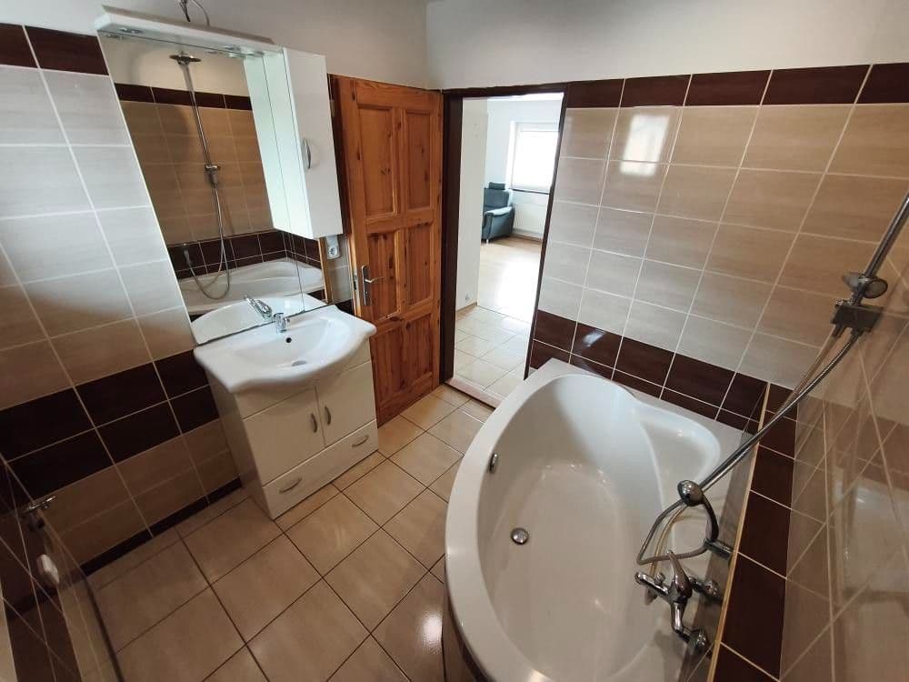 Pronájem bytu 2+kk 50 m², Lnářská, Praha, Praha Pronájem bytu 2+kk 50 m², Lnářská, Praha, Praha