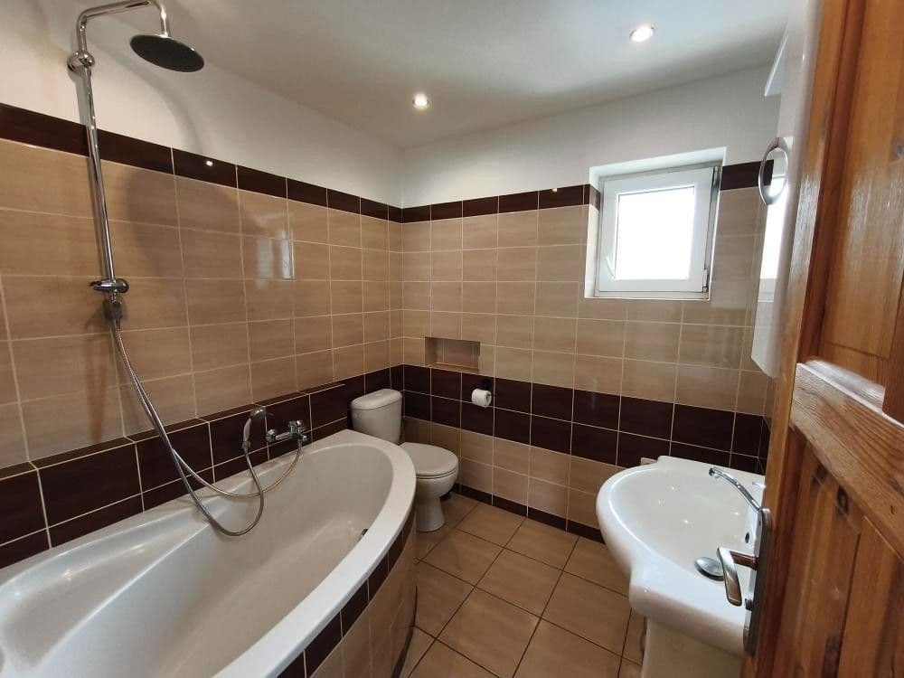 Pronájem bytu 2+kk 50 m², Lnářská, Praha, Praha Pronájem bytu 2+kk 50 m², Lnářská, Praha, Praha