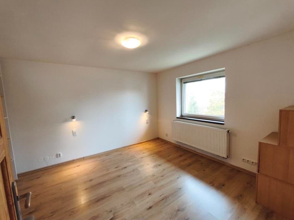 Pronájem bytu 2+kk 50 m², Lnářská, Praha, Praha Pronájem bytu 2+kk 50 m², Lnářská, Praha, Praha