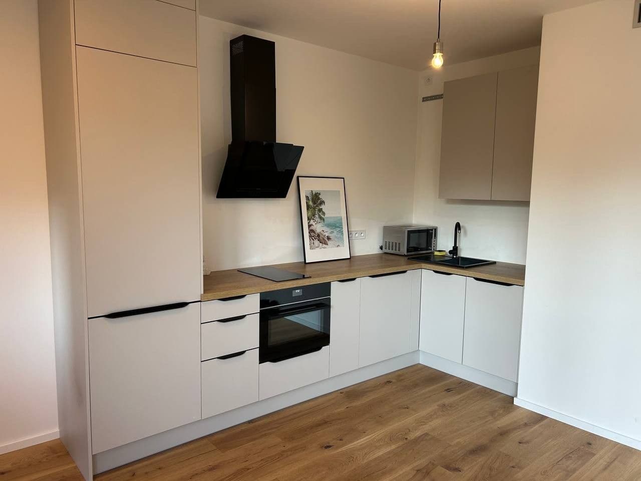 Pronájem bytu 1+kk 34 m², U Komína, Praha, Praha Pronájem bytu 1+kk 34 m², U Komína, Praha, Praha