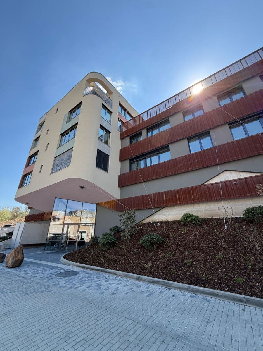 Pronájem bytu 2+kk 46 m², U Komína, Praha, Praha Pronájem bytu 2+kk 46 m², U Komína, Praha, Praha