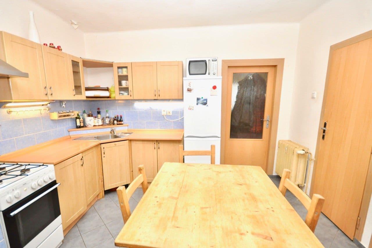 Pronájem bytu 3+1 71 m², Sámova, Praha, Praha Pronájem bytu 3+1 71 m², Sámova, Praha, Praha