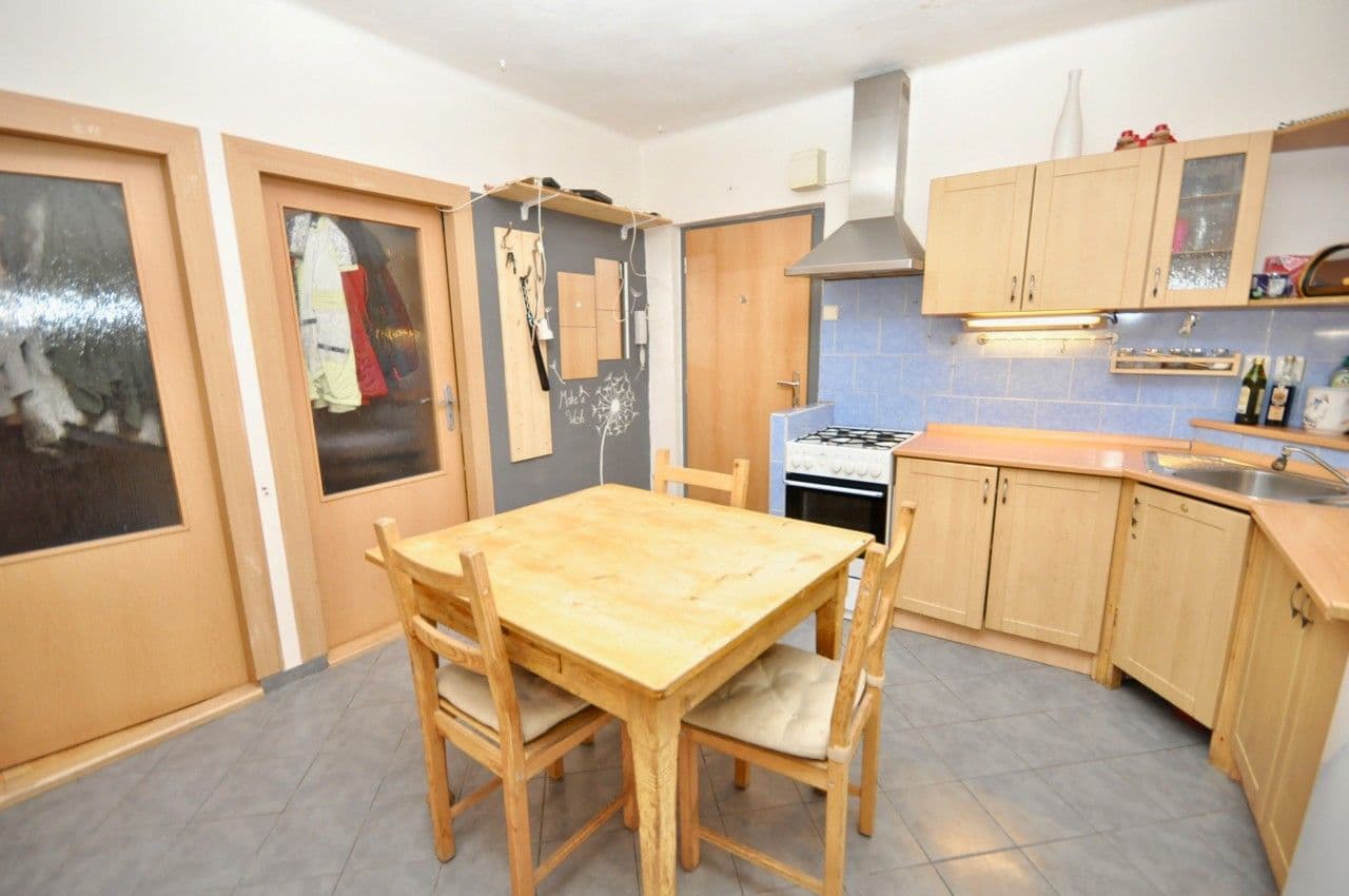 Pronájem bytu 3+1 71 m², Sámova, Praha, Praha Pronájem bytu 3+1 71 m², Sámova, Praha, Praha