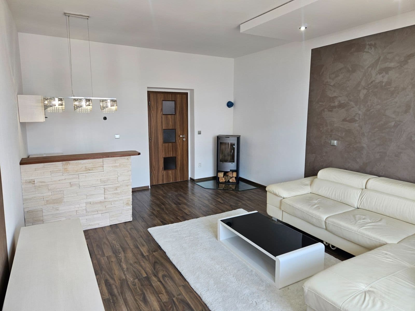 Pronájem bytu 3+1 85 m², Hřbitovní, Nový Jičín, Moravskoslezský kraj Pronájem bytu 3+1 85 m², Hřbitovní, Nový Jičín, Moravskoslezský kraj