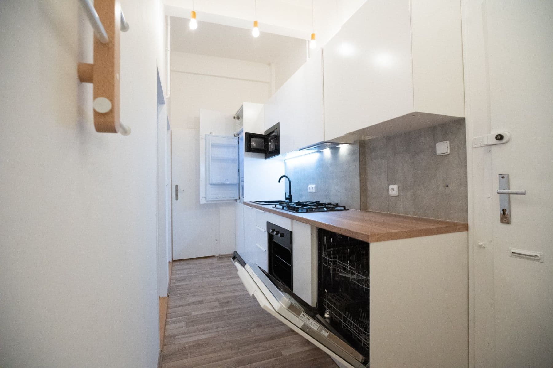 Pronájem bytu 2+kk 48 m², Žerotínova, Praha, Praha Pronájem bytu 2+kk 48 m², Žerotínova, Praha, Praha
