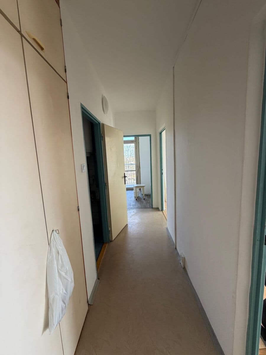 Pronájem bytu 2+1 65 m², Jižní, Česká Lípa, Liberecký kraj Pronájem bytu 2+1 65 m², Jižní, Česká Lípa, Liberecký kraj