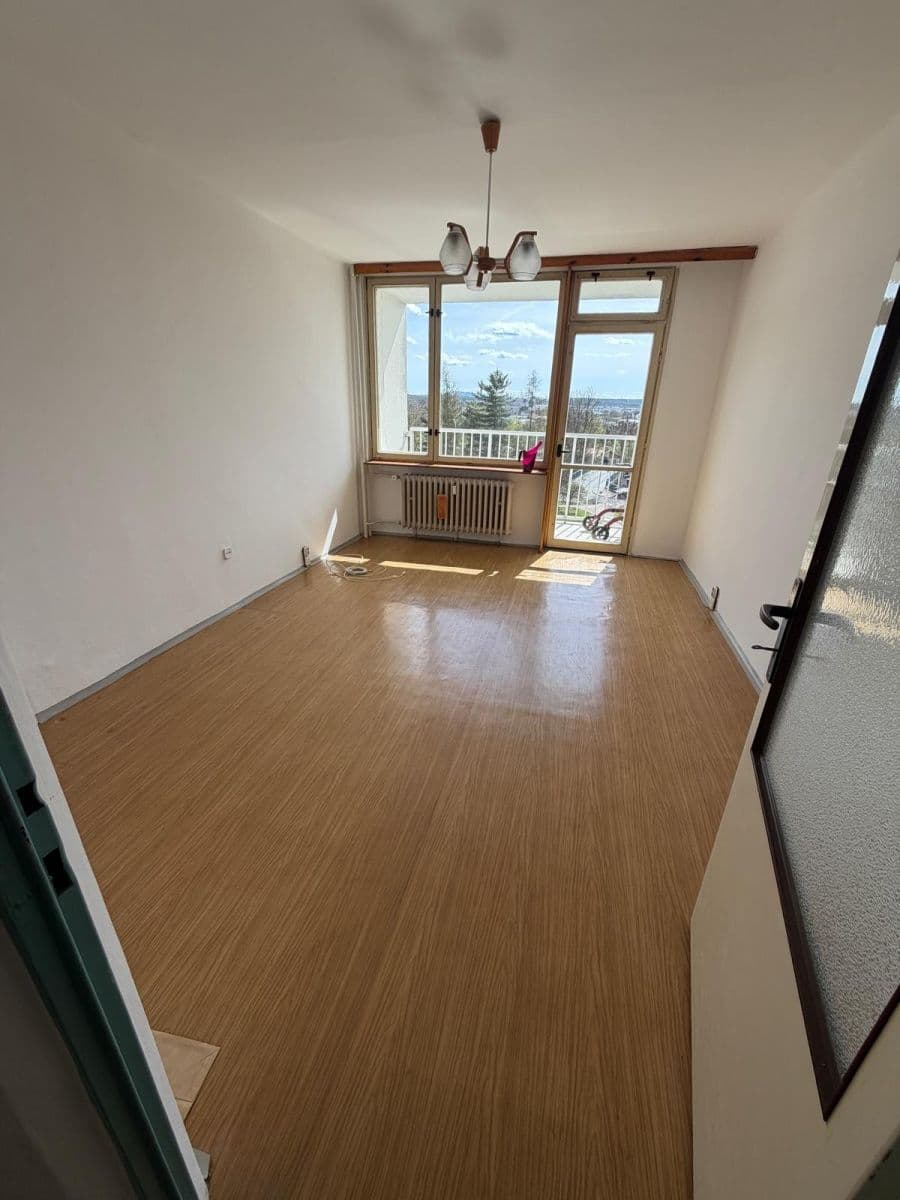 Pronájem bytu 2+1 65 m², Jižní, Česká Lípa, Liberecký kraj Pronájem bytu 2+1 65 m², Jižní, Česká Lípa, Liberecký kraj