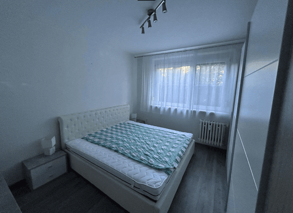 Pronájem bytu 3+1 62 m², Toryská, Vrakuňa, Bratislavský kraj Pronájem bytu 3+1 62 m², Toryská, Vrakuňa, Bratislavský kraj