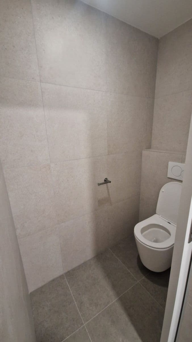 Pronájem bytu 2+kk 38 m², Bratislavská, Brno, Jihomoravský kraj Pronájem bytu 2+kk 38 m², Bratislavská, Brno, Jihomoravský kraj