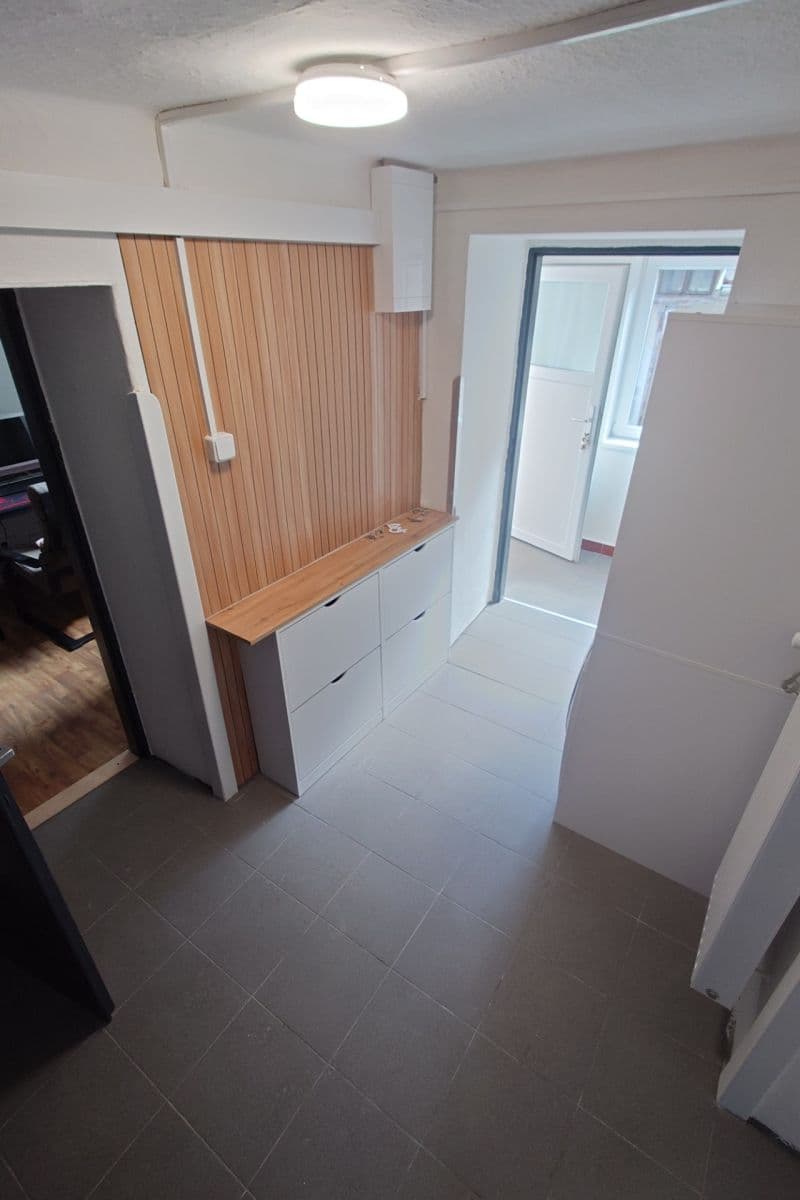 Pronájem domu 120 m², pozemek 250 m², Veverské Knínice, Jihomoravský kraj Pronájem domu 120 m², pozemek 250 m², Veverské Knínice, Jihomoravský kraj