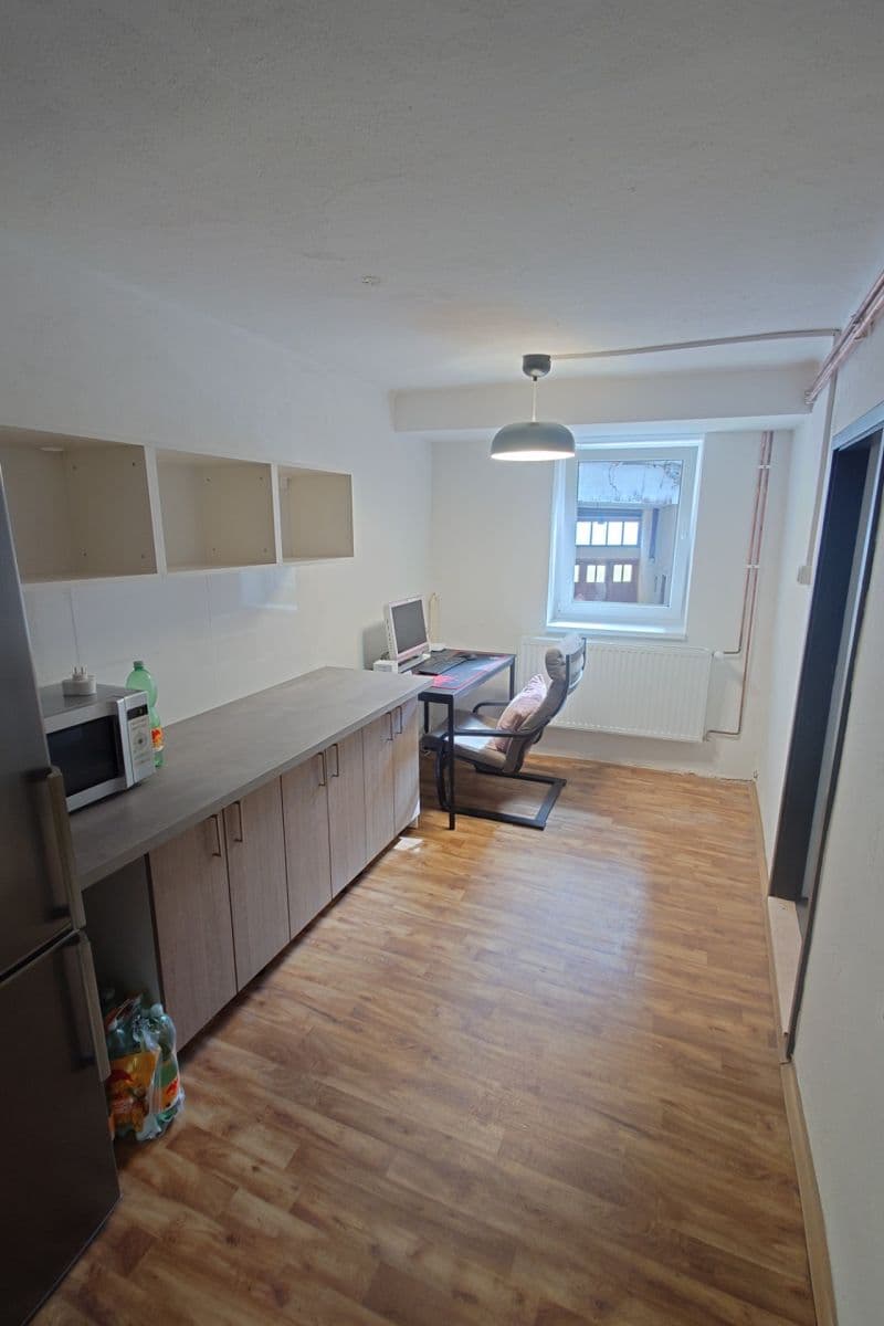Pronájem domu 120 m², pozemek 250 m², Veverské Knínice, Jihomoravský kraj Pronájem domu 120 m², pozemek 250 m², Veverské Knínice, Jihomoravský kraj