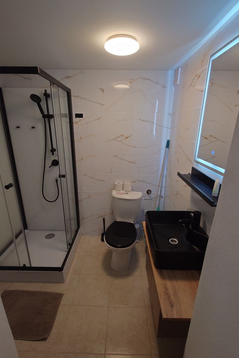 Pronájem domu 120 m², pozemek 250 m², Veverské Knínice, Jihomoravský kraj Pronájem domu 120 m², pozemek 250 m², Veverské Knínice, Jihomoravský kraj