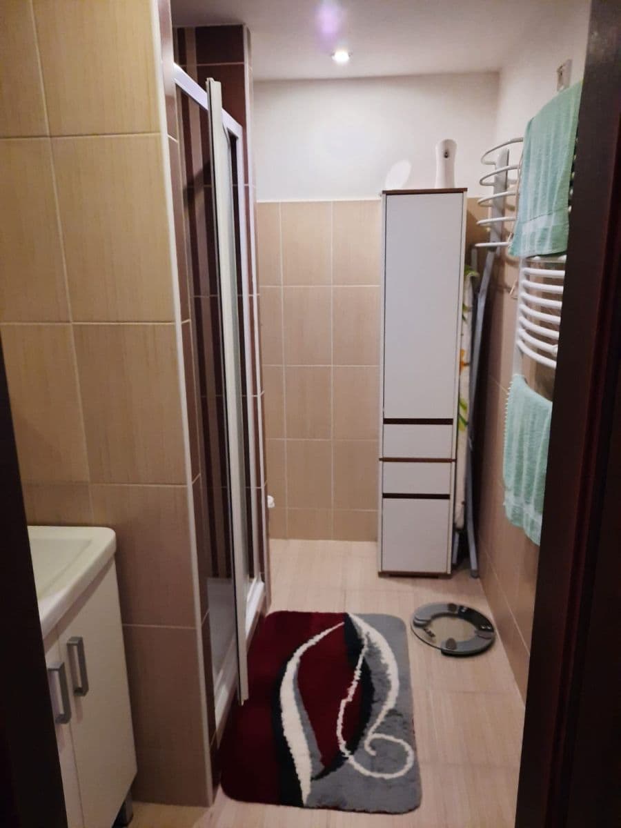 Prodej bytu 3+1 76 m², Jindřicha Plachty, Ústí nad Labem, Ústecký kraj Prodej bytu 3+1 76 m², Jindřicha Plachty, Ústí nad Labem, Ústecký kraj