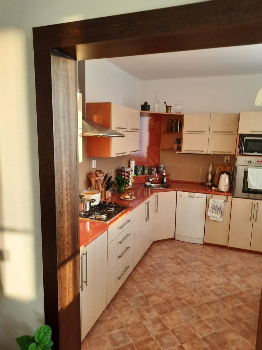 Prodej bytu 3+1 76 m², Jindřicha Plachty, Ústí nad Labem, Ústecký kraj Prodej bytu 3+1 76 m², Jindřicha Plachty, Ústí nad Labem, Ústecký kraj