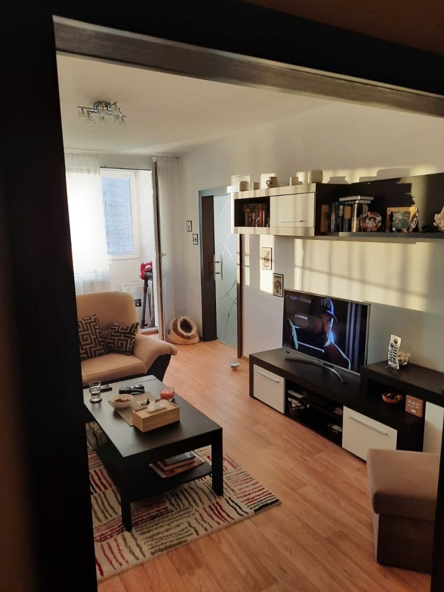 Prodej bytu 3+1 76 m², Jindřicha Plachty, Ústí nad Labem, Ústecký kraj Prodej bytu 3+1 76 m², Jindřicha Plachty, Ústí nad Labem, Ústecký kraj