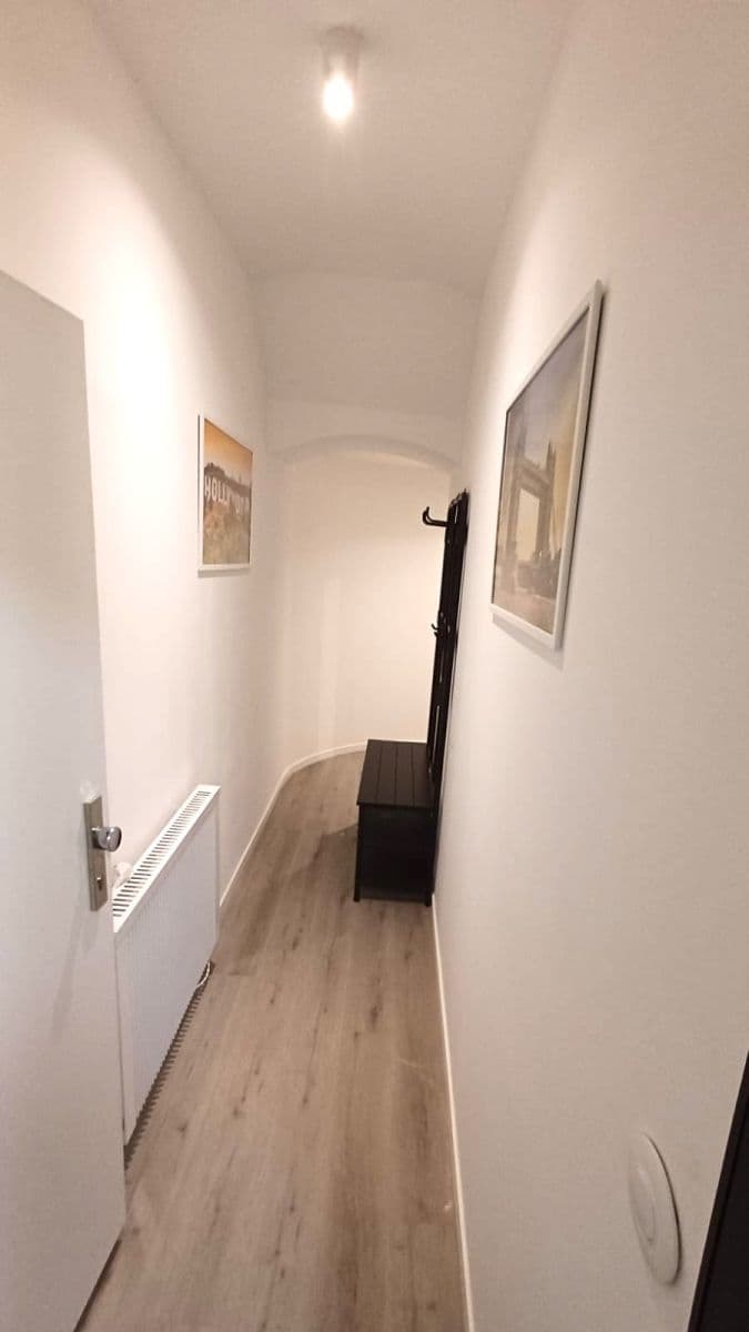 Pronájem bytu 2+kk 39 m², Bořivojova, Praha, Praha Pronájem bytu 2+kk 39 m², Bořivojova, Praha, Praha