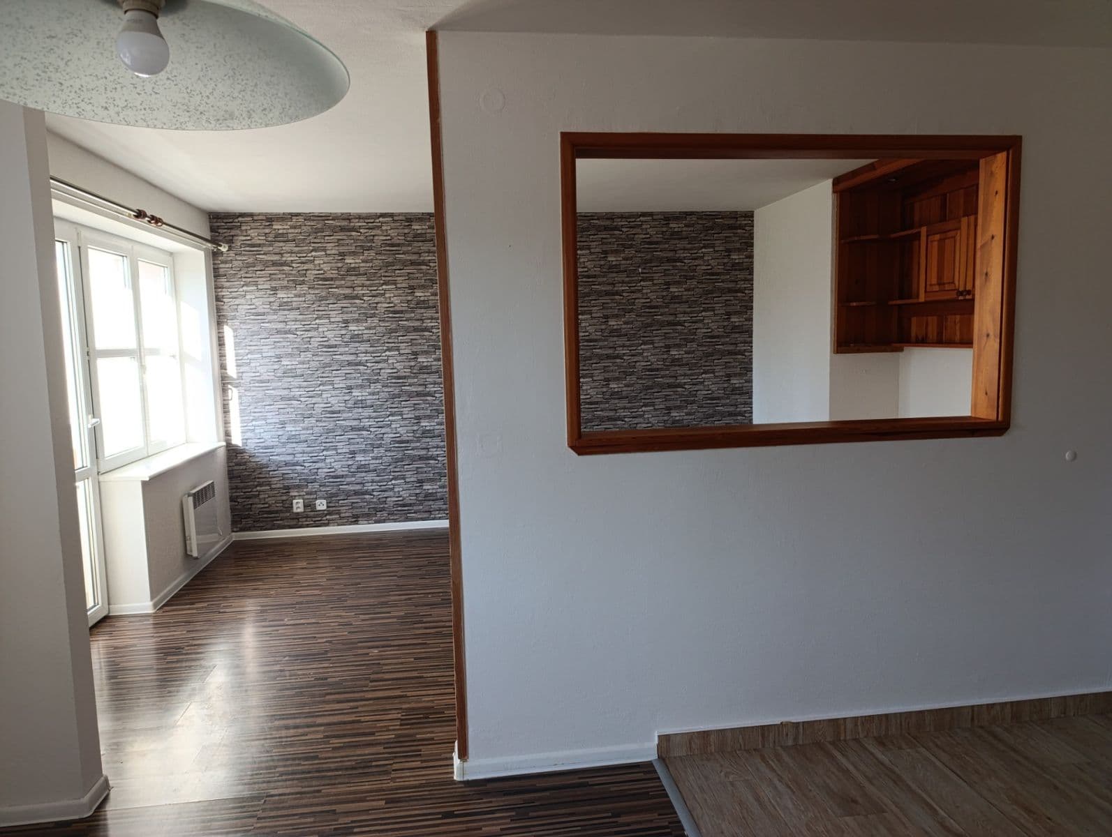 Pronájem bytu 3+1 74 m², Na Hradčanech, Cheb, Karlovarský kraj Pronájem bytu 3+1 74 m², Na Hradčanech, Cheb, Karlovarský kraj