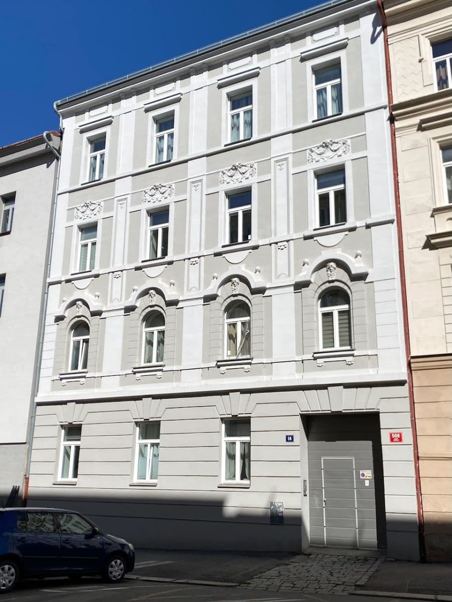 Pronájem bytu 1+kk 30 m², Kovářská, Praha, Praha Pronájem bytu 1+kk 30 m², Kovářská, Praha, Praha