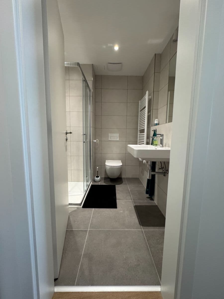 Pronájem bytu 1+kk 36 m², Milánská, Praha, Praha Pronájem bytu 1+kk 36 m², Milánská, Praha, Praha